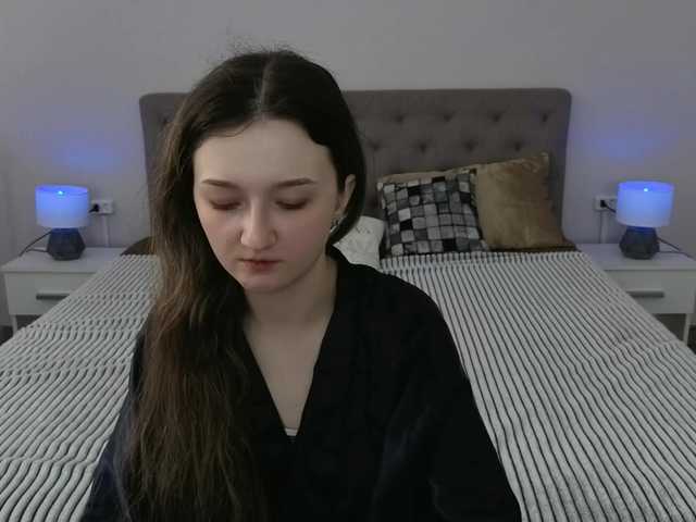 CyrenaLuxe's BongaCams show and profile