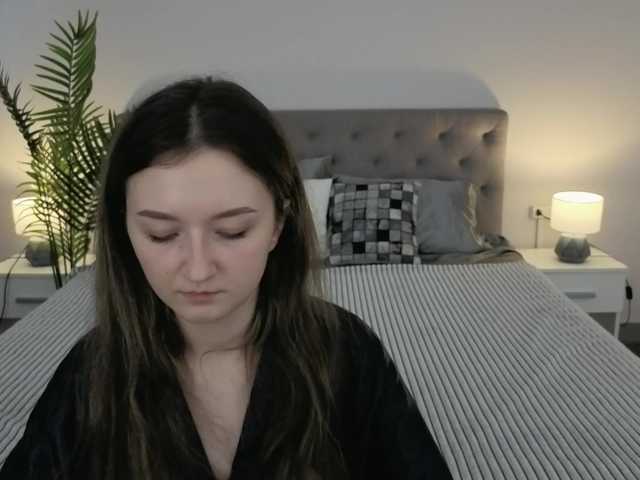 CyrenaLuxe's BongaCams show and profile