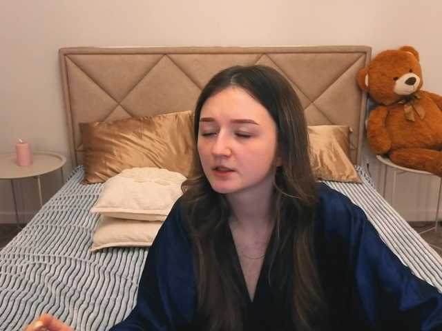 CyrenaLuxe's BongaCams show and profile