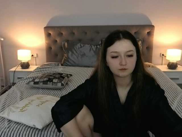 CyrenaLuxe's BongaCams show and profile