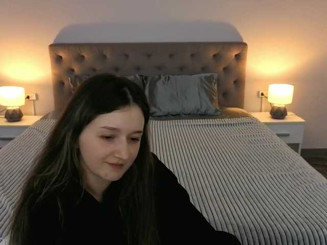 CyrenaLuxe's BongaCams show and profile