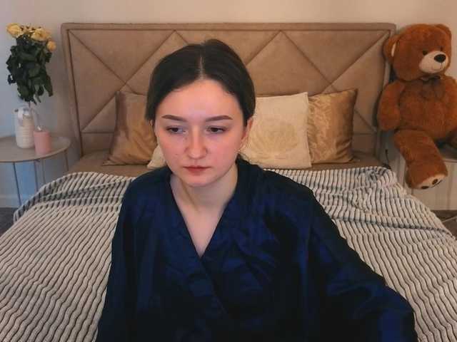 CyrenaLuxe's BongaCams show and profile