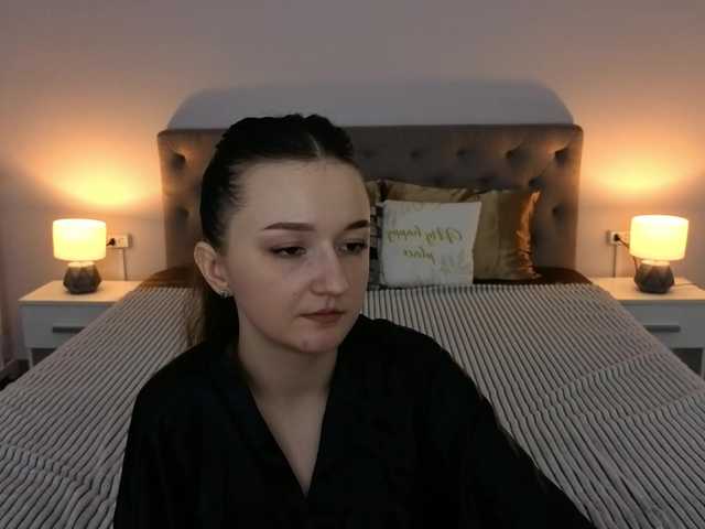 CyrenaLuxe's BongaCams show and profile