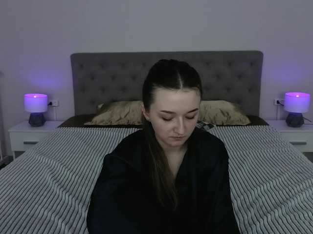 CyrenaLuxe's BongaCams show and profile