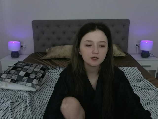 CyrenaLuxe's BongaCams show and profile