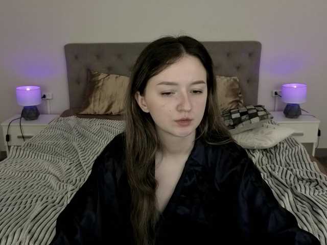 CyrenaLuxe's BongaCams show and profile