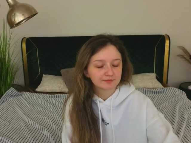 CyrenaLuxe's BongaCams show and profile