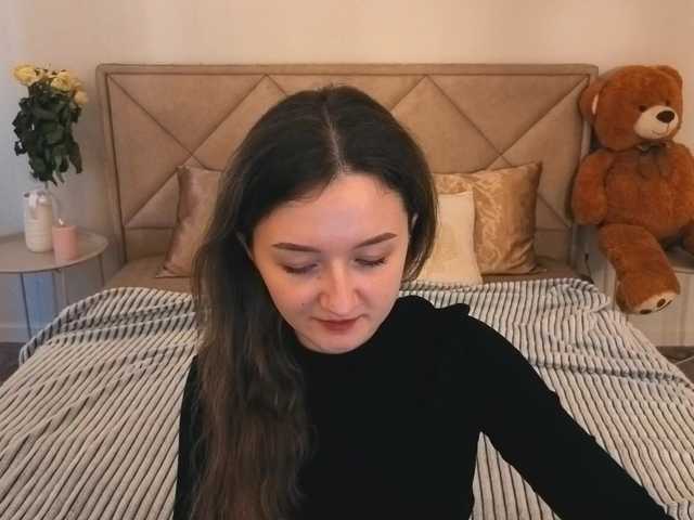 CyrenaLuxe's BongaCams show and profile