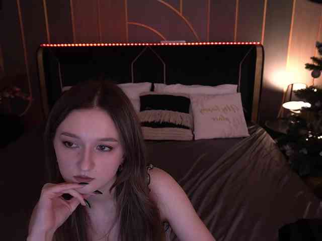 CyrenaLuxe webcam