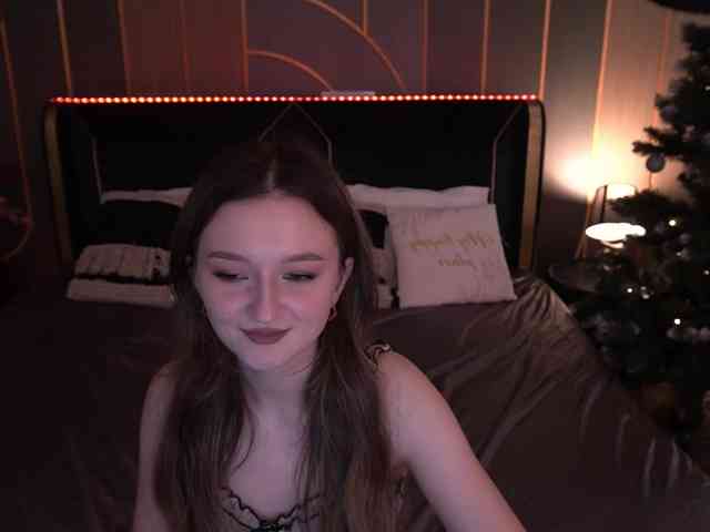 CyrenaLuxe webcam