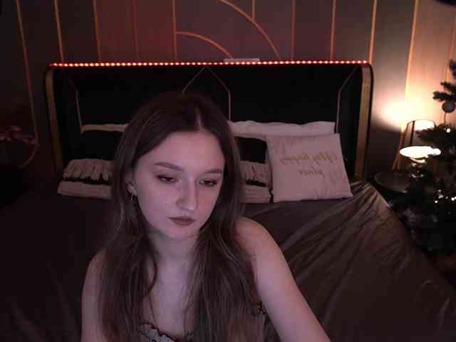 CyrenaLuxe webcam