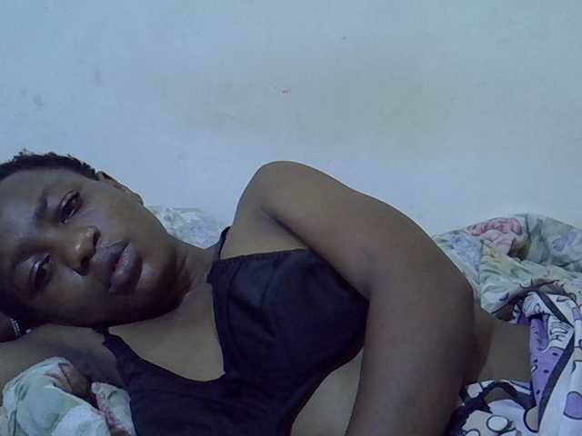 Queen-fantacy's BongaCams show and profile