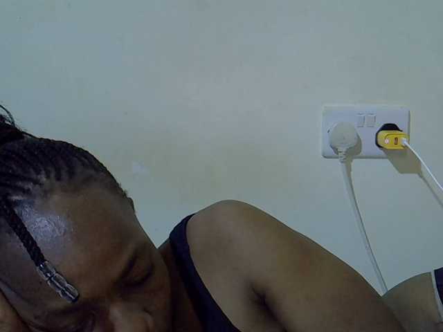 Queen-fantacy's BongaCams show and profile