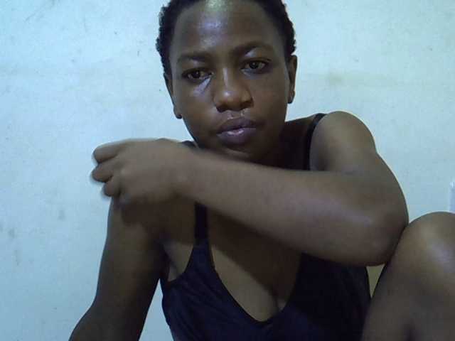 Queen-fantacy's BongaCams show and profile