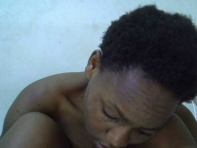 Queen-fantacy's BongaCams show and profile