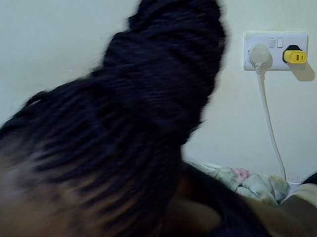 Queen-fantacy's BongaCams show and profile