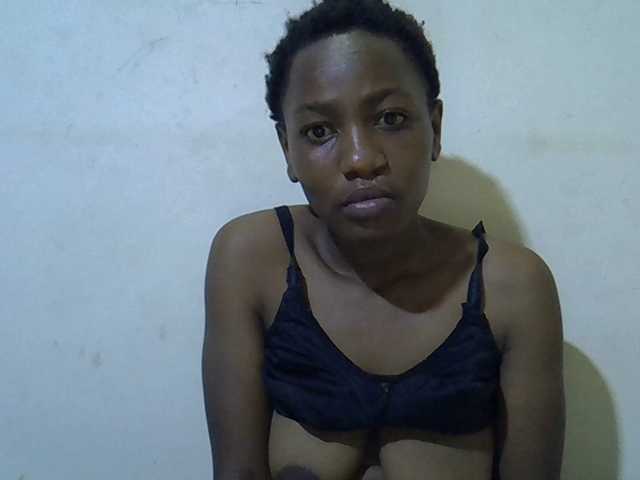 Queen-fantacy's BongaCams show and profile