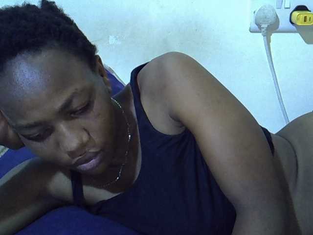 Queen-fantacy's BongaCams show and profile