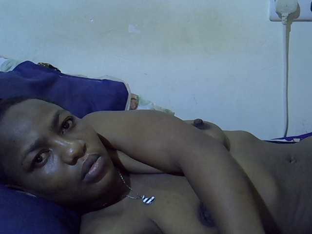 Queen-fantacy's BongaCams show and profile