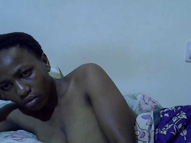 Queen-fantacy's BongaCams show and profile