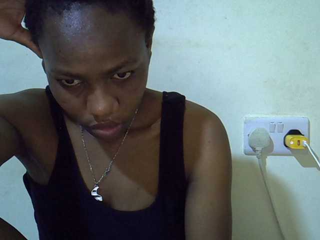 Queen-fantacy's BongaCams show and profile