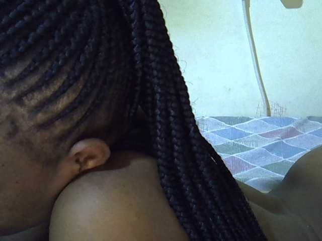 Queen-fantacy's BongaCams show and profile