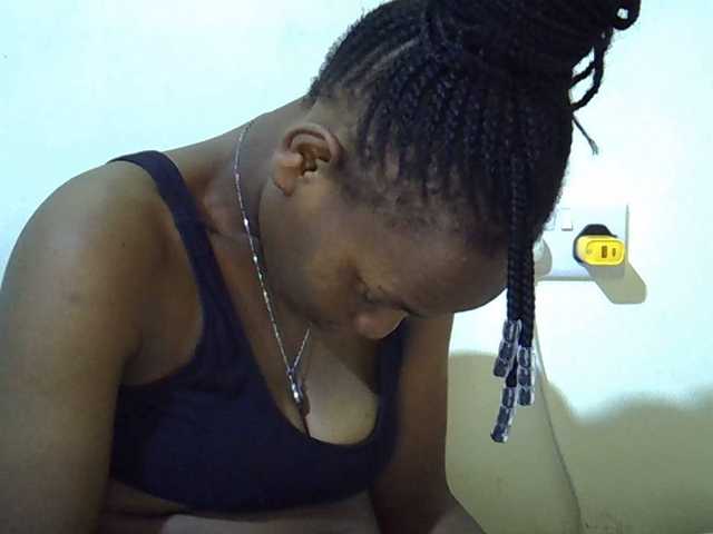 Queen-fantacy's BongaCams show and profile