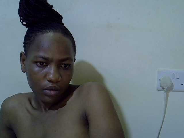 Queen-fantacy's BongaCams show and profile