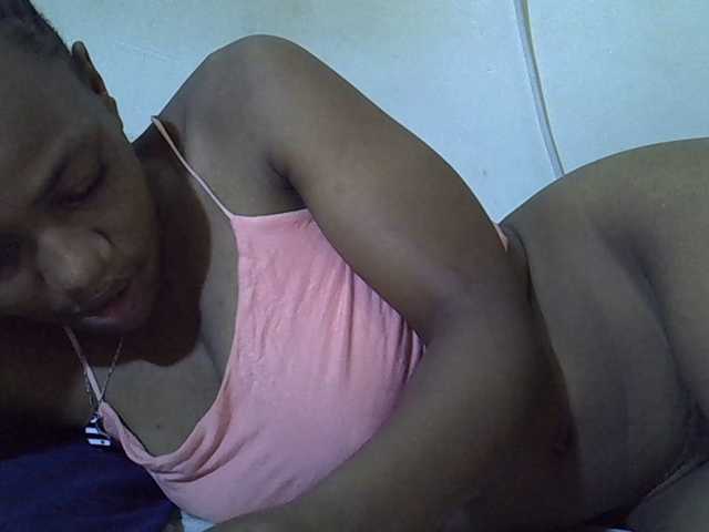 Queen-fantacy's BongaCams show and profile