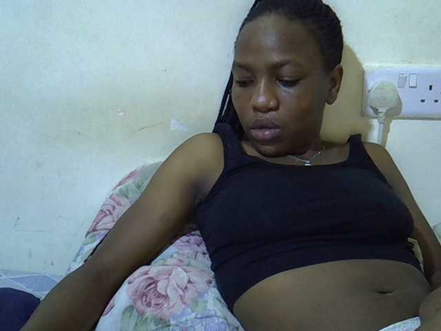 Queen-fantacy's BongaCams show and profile