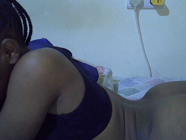 Queen-fantacy's BongaCams show and profile