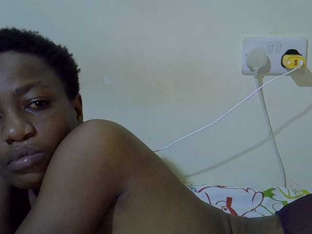 Queen-fantacy's BongaCams show and profile