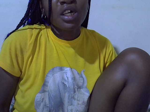 Queen-fantacy's BongaCams show and profile