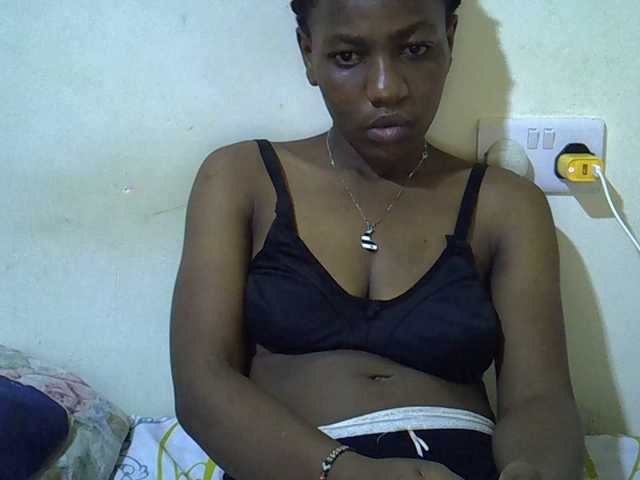 Queen-fantacy's BongaCams show and profile