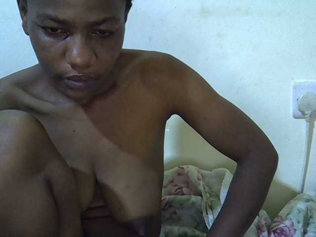 Queen-fantacy's BongaCams show and profile