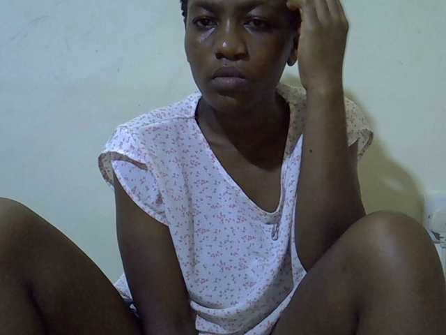 Queen-fantacy's Thumb Image