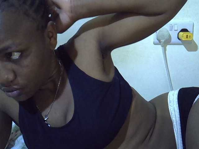 Queen-fantacy's BongaCams show and profile