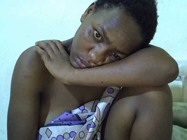 Queen-fantacy's BongaCams show and profile