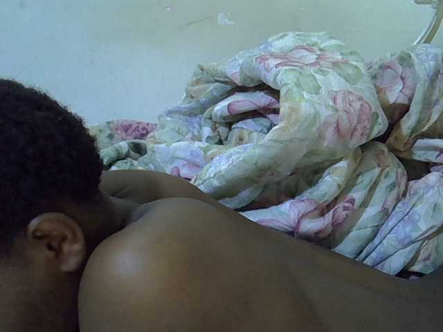 Queen-fantacy's BongaCams show and profile