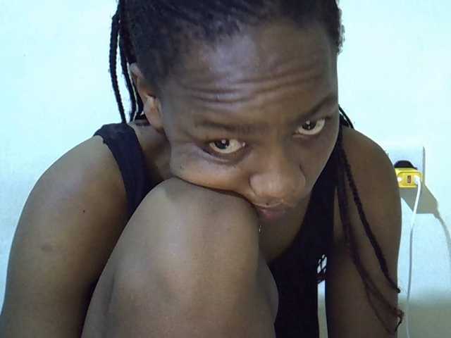 Queen-fantacy's BongaCams show and profile