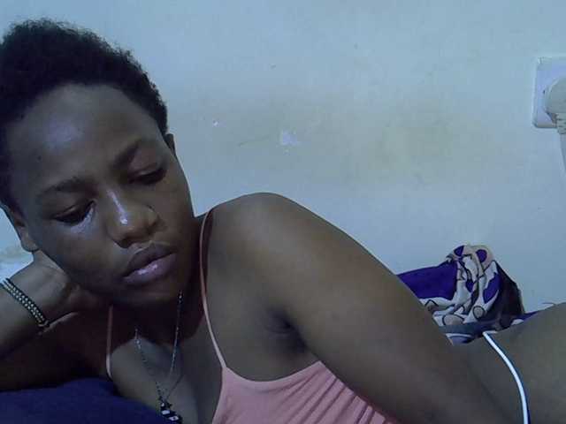 Queen-fantacy's BongaCams show and profile