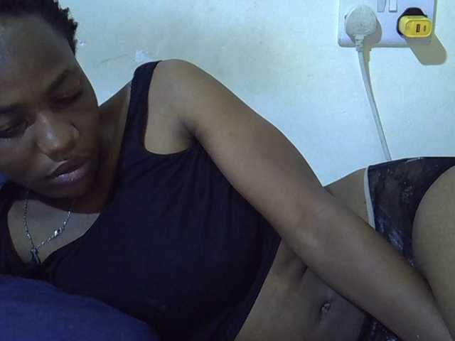 Queen-fantacy's BongaCams show and profile