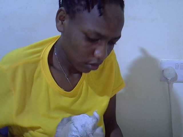 Queen-fantacy's BongaCams show and profile