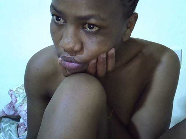 Queen-fantacy's BongaCams show and profile