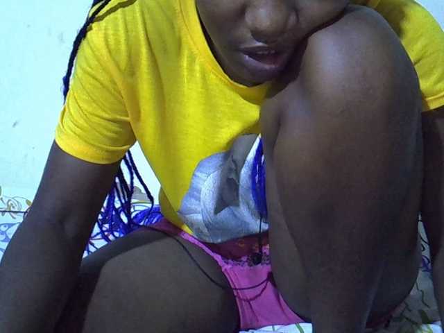 Queen-fantacy's BongaCams show and profile