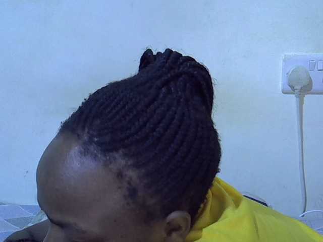 Queen-fantacy live cam profile