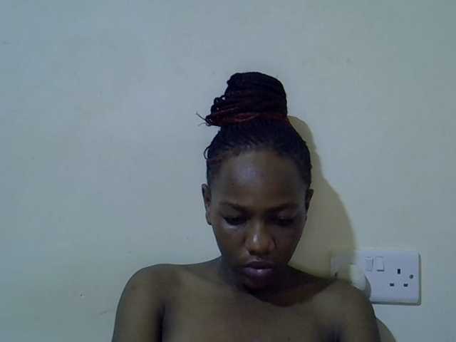 Queen-fantacy's BongaCams show and profile