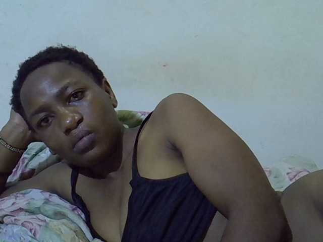 Queen-fantacy's BongaCams show and profile