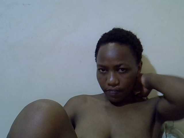 Queen-fantacy's BongaCams show and profile