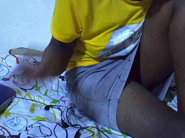 Queen-fantacy webcam